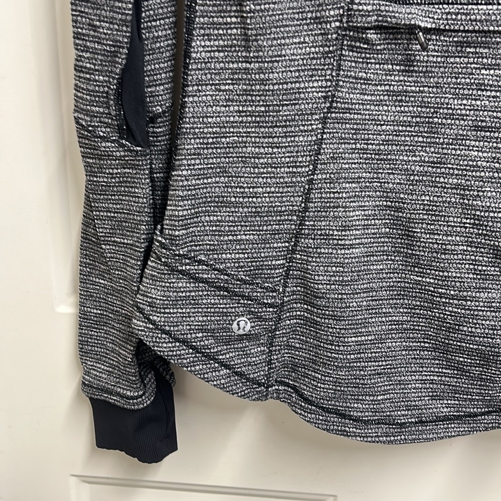 Lululemon jacket , small - Picture 3 of 10